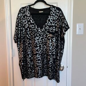 Jodifl Oversized Metallic Leopard Sweater Top